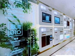 玻璃的魔法：激光内雕与展厅设计的奇妙融合