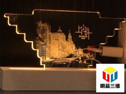 光之笔触：玻璃内雕刻的细腻艺术